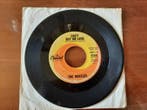Beatles - 5 x Early Beatle singles from USA, Belgium and, Nieuw in verpakking
