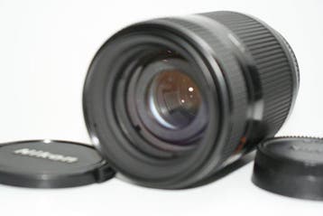 Nikon AF 70-210mm f/4-5.6 D rear cap is white Objectif à, Nieuw