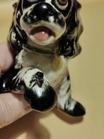 Goebel - Beeldje - Cão com inseto na pata - TMK2 - Porselein