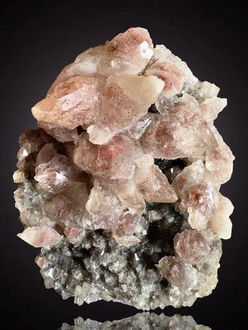 Cobaltocalcite met topafwerking. Mineralencollectie -