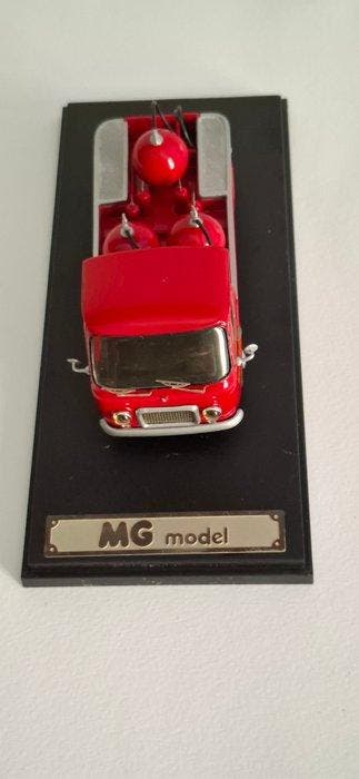 1:43 - Voiture miniature - Ferrari - fourgon anti-incendie
