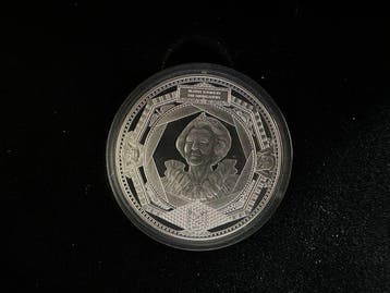 Nederland. 5 Euro 2011 Het Muntgebouw vijfje - Eerste Slag
