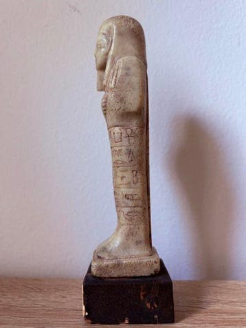 Replica van een oud-Egyptiër Albast chaouabti - 12.5 cm