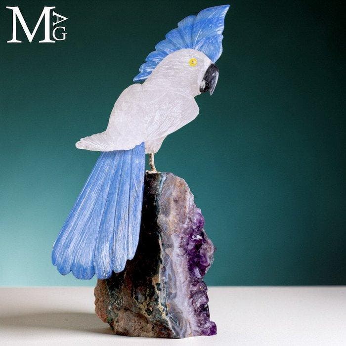 Elegante kaketoe in helder kwarts en blauwe kwarts op, Collections, Minéraux & Fossiles
