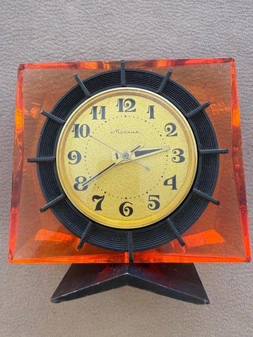 Tafel/bureauklokken - Plastic - 1970-1980, Antiek en Kunst