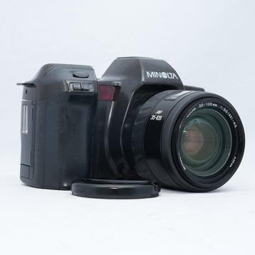 Minolta -8700i + AF 3.5-4.5/35-105mm | Analoge camera, Nieuw