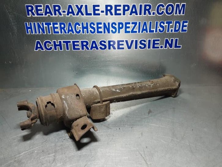 Staartstuk met trillingsdemper Opel Kadett C, Opel GT., Auto-onderdelen, Remmen en Aandrijving, Gebruikt, Opel, Verzenden