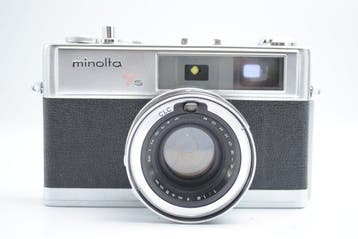 Minolta Hi-Matic 7s with Rokkor-PF 1.8/45mm Meetzoeker