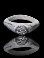 Romain antique Sceau en bronze rare représentant un lion