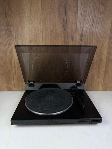 Akai - AP-X1 Platenspeler