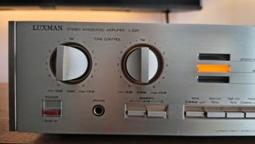 Luxman - L-220 Solid state geïntegreerde versterker, Nieuw