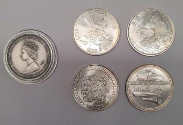 Portugal. 1000 Escudos / Medal 1985/1998 (4 coins + 1 Medal)