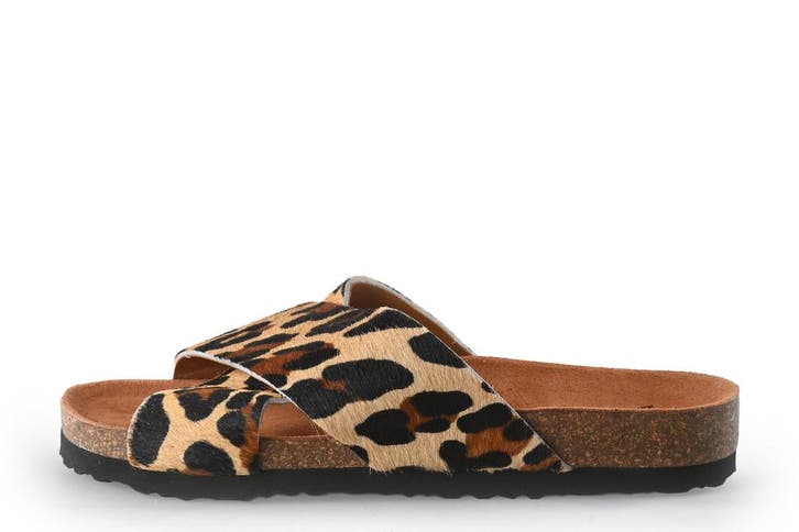 Manfield Slippers in maat 39 Beige, Kleding | Dames, Schoenen, Beige, Zo goed als nieuw, Slippers, Verzenden
