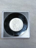 Wereld. Collection of coins, banknotes and stamps and more