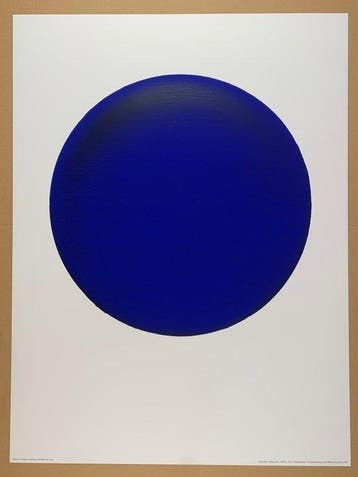 Yves Klein (After) - Disque bleu IKB 54, 1957 - Artprint, Antiek en Kunst