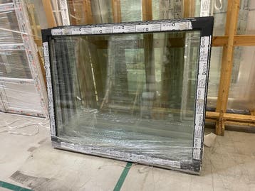 PVC Vast raam B150xH120 Antraciet Houtnerf RAL 7016, Gevelraam of Ruit, 80 tot 120 cm, Nieuw, Ophalen of Verzenden