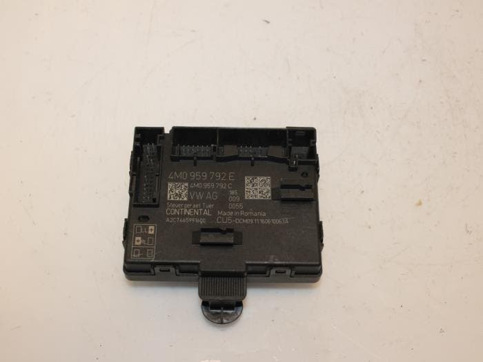 Module (diversen) Audi Q7 O105925, Auto-onderdelen, Carrosserie