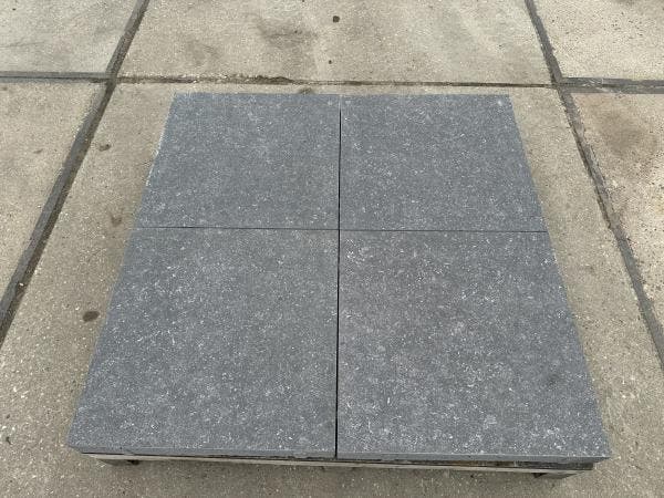 Veiling - 61,2 M2 Keramische Tegel Hardsteenlook 60x60x8 Cm, Tuin en Terras, Tegels en Klinkers