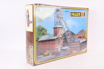 Faller H0 - 940 - Modeltreinlandschap (1) - Kolenmijn Grube, Nieuw
