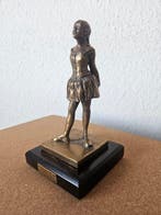 „Petite Danseuse de quatorze ans“ - sculptuur, Bronze