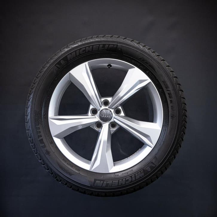 Audi Q5 19 inch Velgen Winterbanden Origineel, Autos : Pièces & Accessoires, Pneus & Jantes, Enlèvement ou Envoi