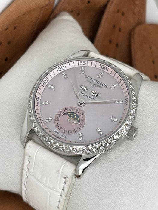 Longines - Master Collection Calendar Diamonds 0,685ct, Bijoux, Sacs & Beauté, Montres | Anciennes | Antiquités
