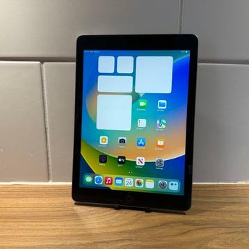 Apple iPad (5th Generation) 128GB Wifi - Mobiele telefoon