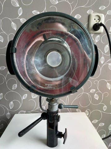 Hella - Lamp - 820/130 ZLP-1 - Metaal, Glas - Hella
