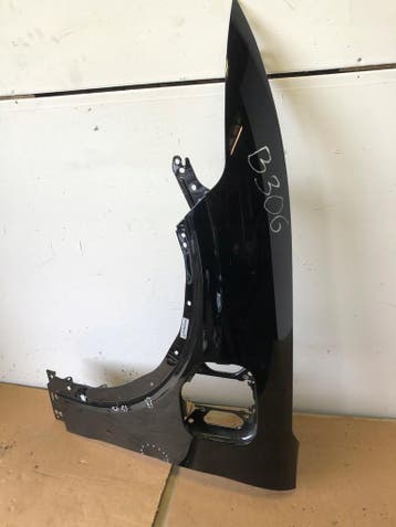 Ford Mustang Mach E linker voor spatbord, Verzenden, Gebruikt