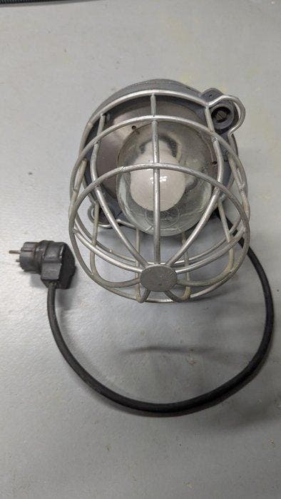 Plafondlamp - Metaal, Glas, Aluminium - Bunkerlamp Hanglamp, Antiquités & Art, Antiquités | Assiettes décoratives & Carrelages