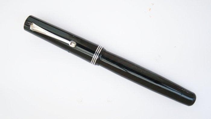 Omas - Lucens - Vulpen, Verzamelen, Pennenverzamelingen
