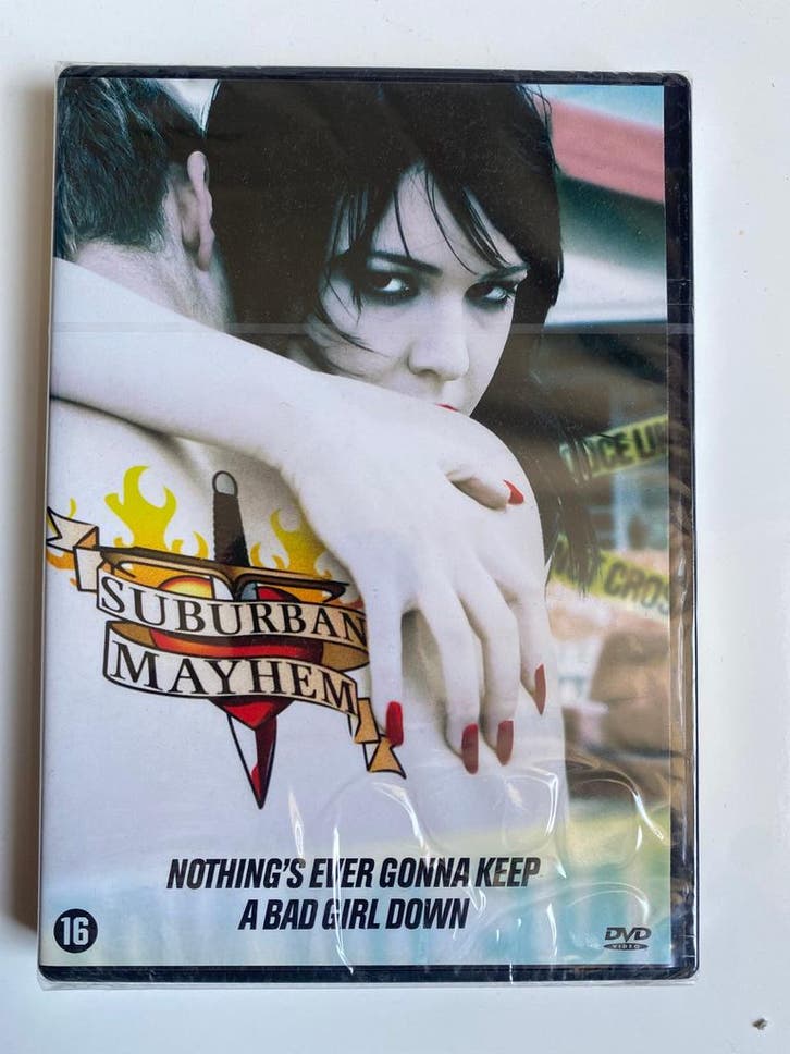 SUBURBAN MAYHEM (IN SEAL) (DVD), Cd's en Dvd's, Dvd's | Overige Dvd's, Gebruikt