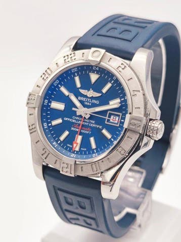 Breitling - Breitling - Avenger II GMT Blue Dial - A32390, Nieuw