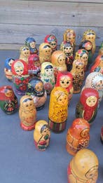 Figuur - Groot lot Matroesjkas (67) - Hout, Antiek en Kunst