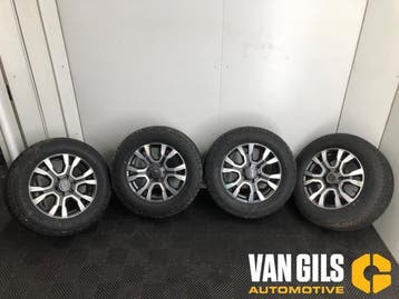 Sportvelgenset + banden Ford Ranger O305135, Nieuw