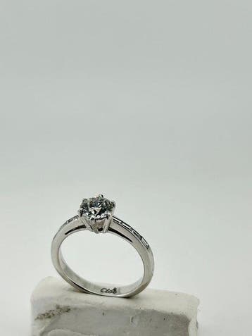 Verlovingsring - 18 karaat Witgoud - 1.01ct. tw. Diamant