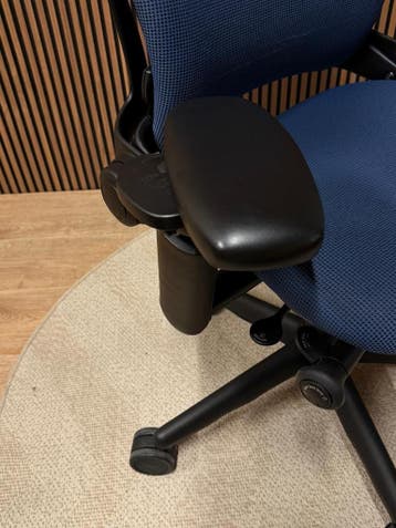 Steelcase Leap Bureaustoel - Refurbished - Nieuwstaat, Huis en Inrichting, Bureaustoelen, Zo goed als nieuw, Bureaustoel, Ergonomisch