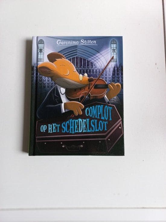 Complot op het Schedelslot - Geronimo Stilton 9789464291186, Boeken, Overige Boeken, Zo goed als nieuw, Verzenden
