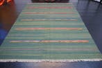 Tapis kilim tissé à la main en Turquie, laine, couleur