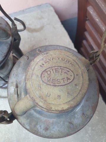 R.E. Dietz Company - R.E. Dietz Company - Lantaarn (2) -