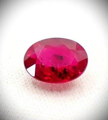 Rood Robijn - 1.10 ct - International Gemological Institute, Nieuw