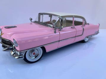 Greenlight 1:18 - Modelauto - Cadillac Fleetwood Series 60, Nieuw