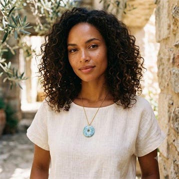 Premium - Hanger van natuurlijke larimar en gouden collier