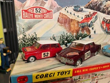 Corgi Toys 1:43 - Modelauto (3) - B.M.C. Mini Cooper S -, Nieuw
