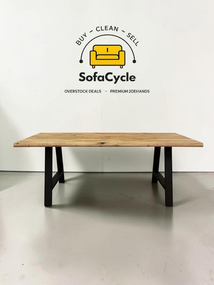 Massief eiken eettafel – robuust design met metalen poten (N, Huis en Inrichting, Tafels | Eettafels, Nieuw, Verzenden