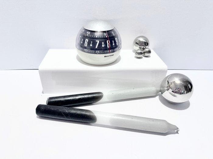 Wekker - Rhythm - Mid-century modern Plastic, Glas,, Antiek en Kunst, Kunst | Designobjecten