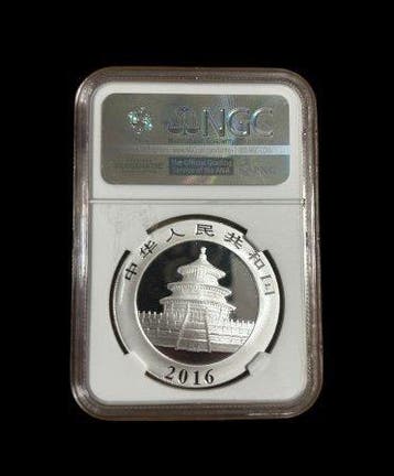Chine. 10 Yuan 2016 Panda MS 70 NGC (Kung fu panda 3) - 30 g