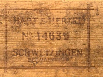 Hart & Hertel - Pers Industrieel design - Antieke houten