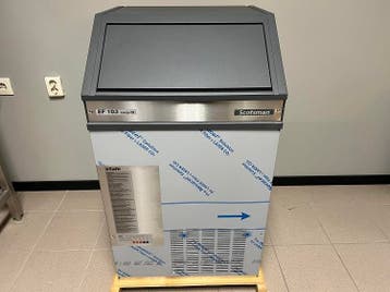 OUTLET! Nieuwe Scotsman schilferijsmachine EF103 AS easy-fit, Verzenden, Gebruikt, Koelen en Vriezen