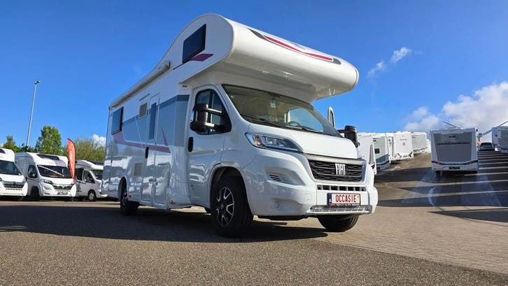 Rimor Seal 695 goed verzorgd, 44618 km en twinbedden 66585, Caravanes & Camping, Camping-cars